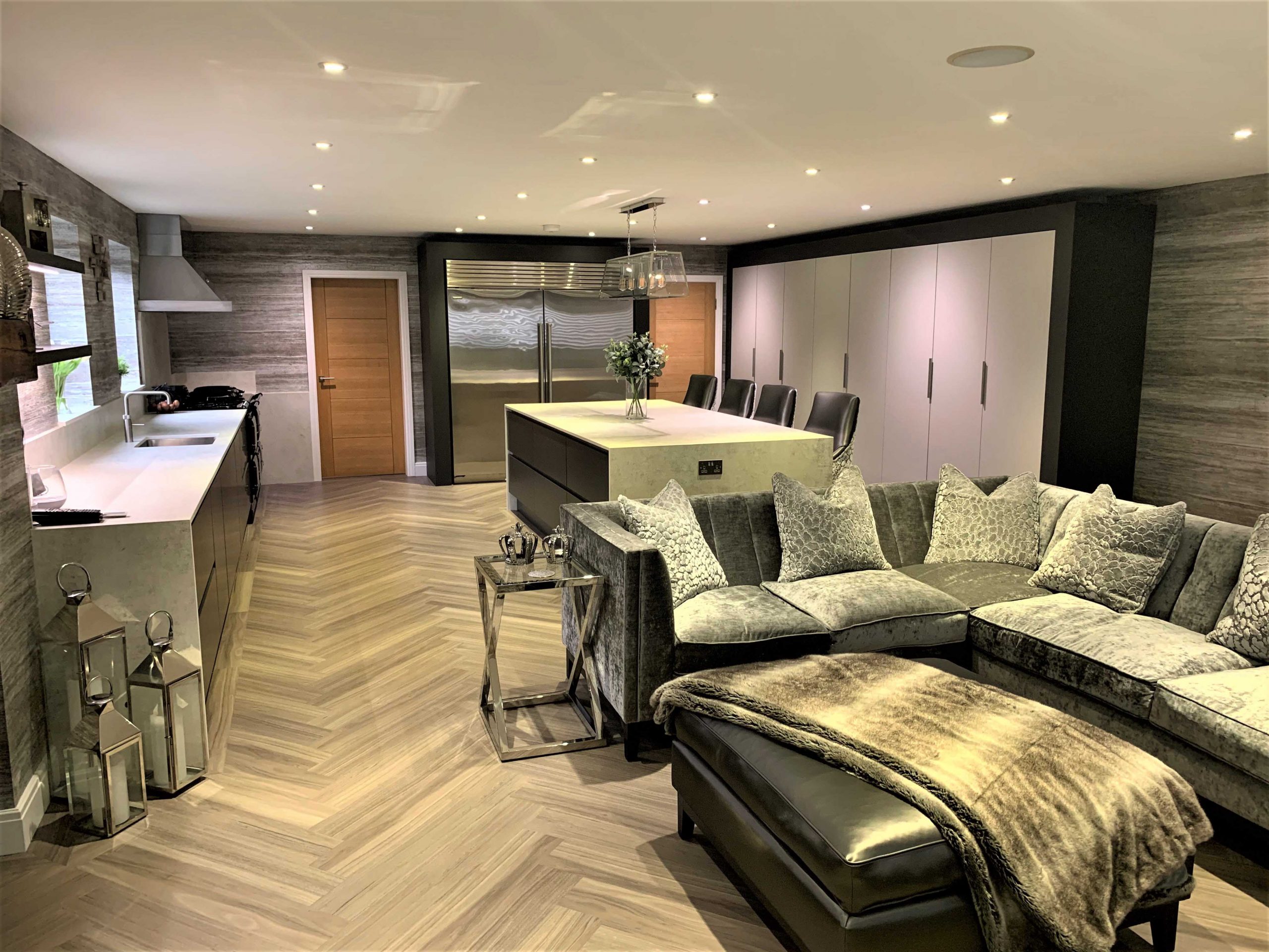 contemporary handleless kitchen with island